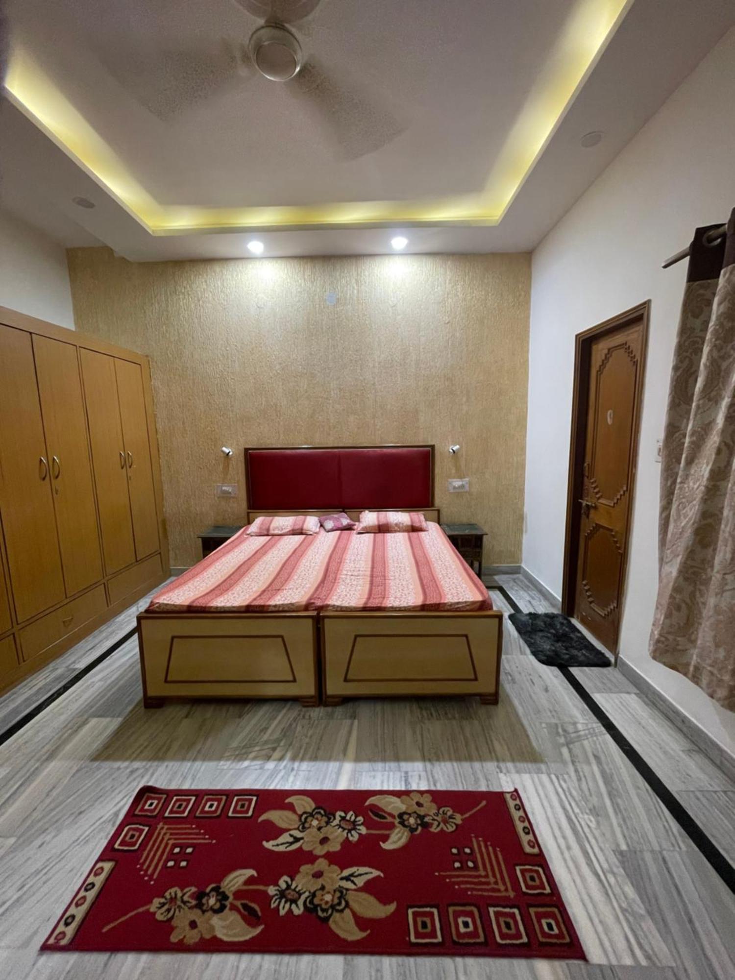 N.Homestay Agra  Εξωτερικό φωτογραφία